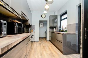 Photo 9- click for photo gallery